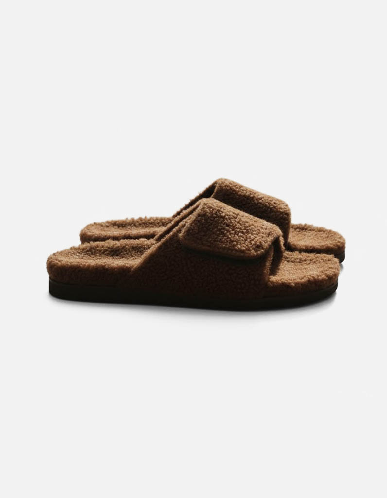 Sandals-factory-in-portugal-sheepskin-1.jpg